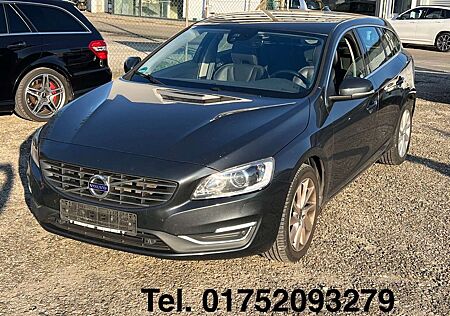 Volvo V60 Summum T3 Autom * Leder * Navi * Xenon !