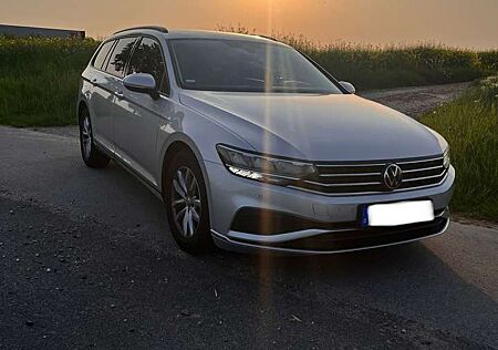 VW Passat Volkswagen 2.0 TDI SCR DSG Business