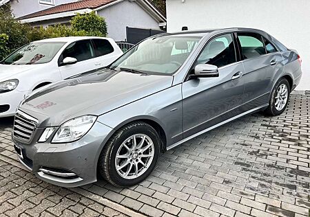 Mercedes-Benz E 220 CDI BlueEfficiency (212.002)