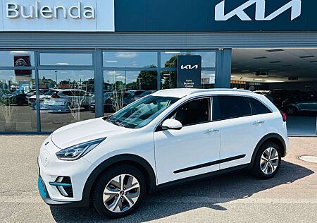 Kia Niro e- Spirit 64 kWh 204 3 Phasen AWR NAVI