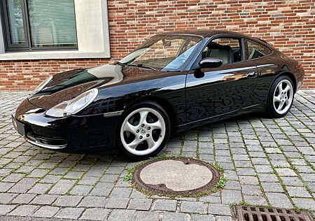 Porsche 996 911 Carrera - ERSTLACK - XENON - PERFEKTER ZUSTAND
