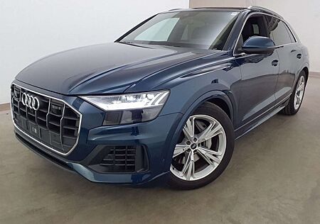 Audi Q8 55 TFSI e quattro 280 KW Plug-in-Hybrid Pano