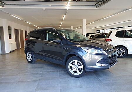 Ford Kuga 1.5 EcoBoost Trend /AHK/Tempomat/EasyDriver
