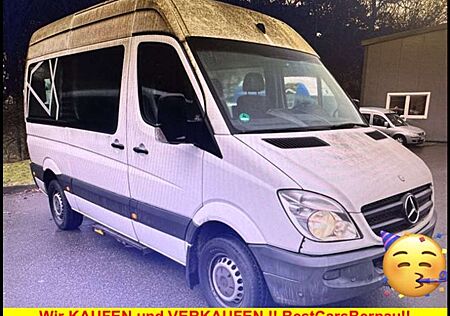 Mercedes-Benz Sprinter 311 CDI Klima 9-Sitzer+Rollstuhlrampe H2L3