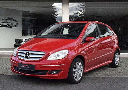 Mercedes-Benz B 200 AUTOMATIK "SPORTPAKET" COMAND! PARKTRONIC
