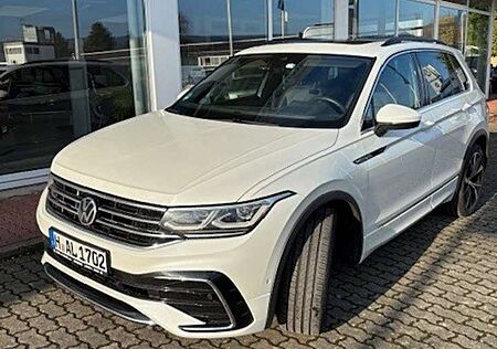 VW Tiguan Volkswagen 2.0 TDI SCR 4MOTION DSG R-Line