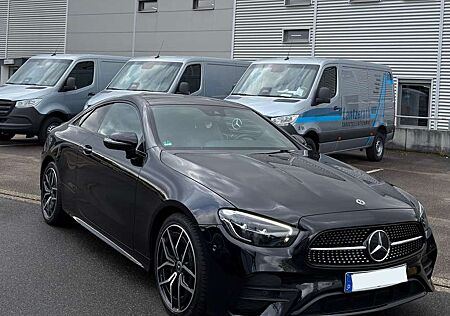 Mercedes-Benz E 220 d Coupé | AMG Line | 1. Hand | Pano | Burmester®