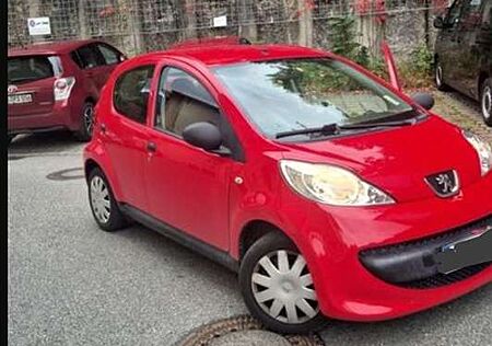 Peugeot 107 70 Petit Filou