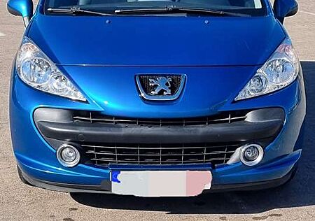 Peugeot 207 Peugeot 207 152.000 km – Zahnriemen NEU – TÜV NEU
