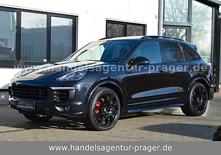 Porsche Cayenne S Diesel Sport Design Approved