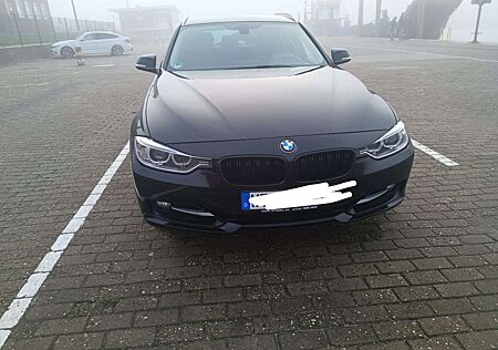 BMW 330d 330 Touring Aut. Blue Performance