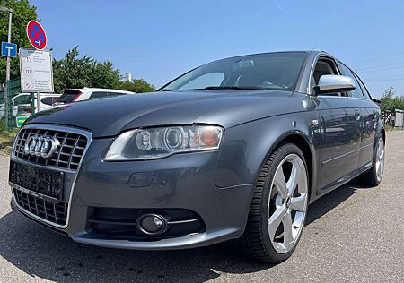 Audi S4 Avant 4.2 quattro