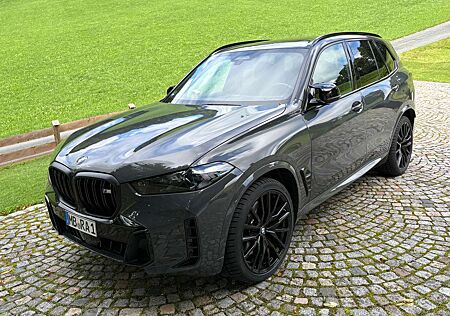 BMW X5 M60 i 22" Pano Standhzg. Harman-Kardon