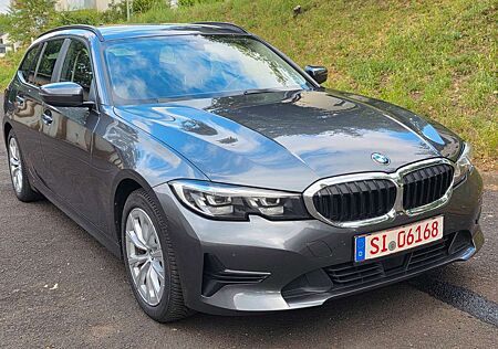 BMW 318 d Touring Advantage, 1Hand,Digital,LED,AHK