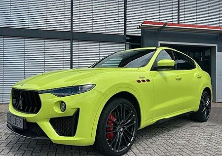 Maserati Levante 3.8 V8 Trofeo AWD HYPERGREEN CARBON