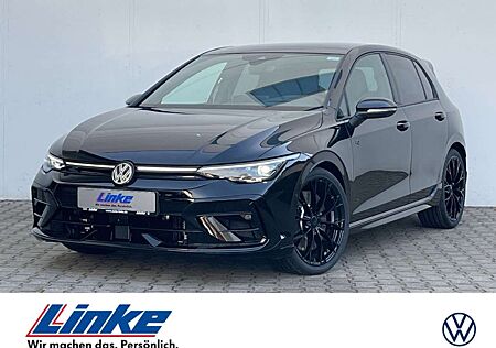 VW Golf R Volkswagen VIII 2.0 4Motion Black Edition Akrapovice/H&K/Pano