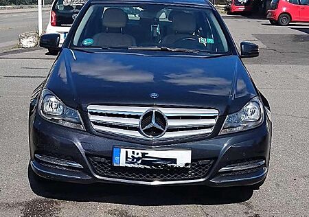 Mercedes-Benz 220 gebraucht kaufen Mercedes-Benz 220 Avantgarde