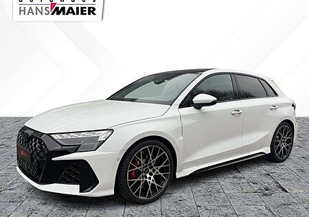 Audi RS3 Sportback TFSI quattro S tronic Pano Navi