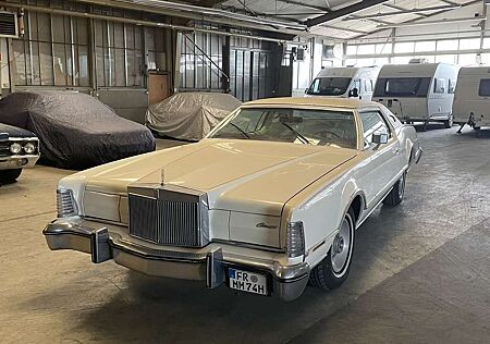 Lincoln Continental Mark IV