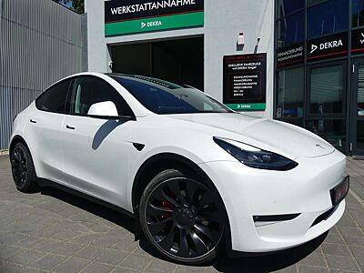 Tesla Model Y Performance Dual AWD LED/21ZOLL/AUTOPILOT