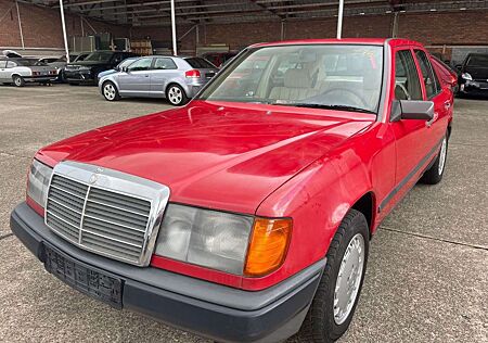 Mercedes-Benz 200 d / SERVO/ZRV/Fahrbereit/ 4Gang