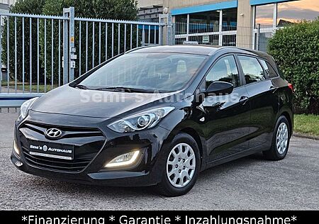 Hyundai i30 cw Trend*Kombi*Automatik*AHK*