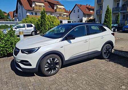 Opel Grandland X 1.6 Start/Stop Automatik 120 Jahre