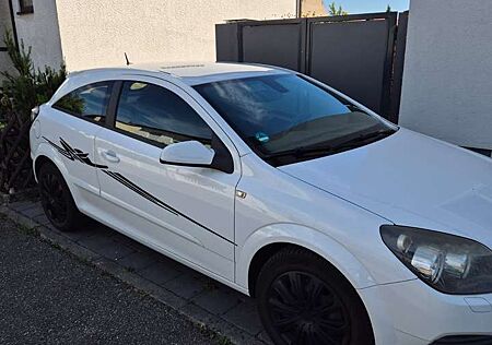 Opel Astra Sport