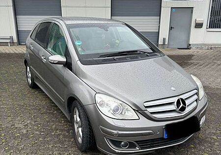 Mercedes-Benz B 180 CDI