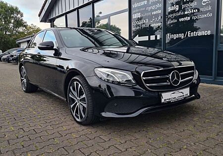 Mercedes-Benz E 300 de - ASSISTS - HUD - NIGHT - PANO - CAM