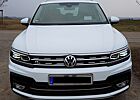 VW Tiguan Volkswagen 2.0 TDI 4Motion DSG R-Line Highline