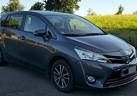 Toyota Verso 1.8, 7-Sitzer, Kamera, 1 Hand, TÜV new, Tempomat