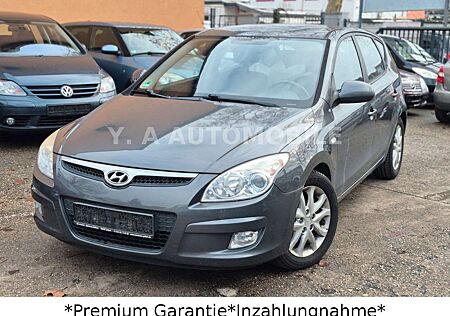 Hyundai i30 1.6 Crdi*Klima*SHZ*