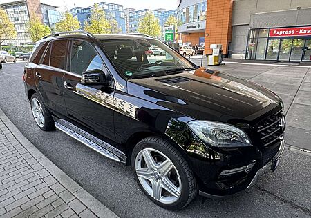 Mercedes-Benz ML 350 4MATIC 7G-TRONIC
