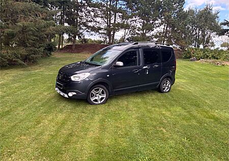 Dacia Dokker Stepway Plus TCe 130