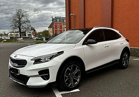 Kia XCeed 1.6 T-GDI OPF DCT7 PLATINUM EDITION