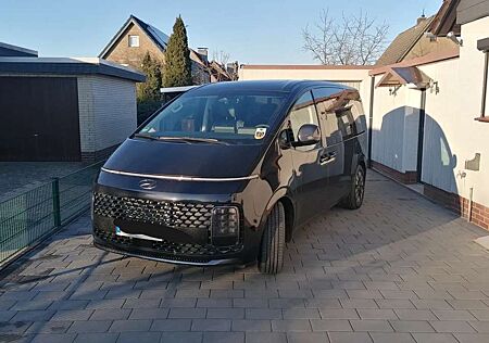 Hyundai Staria 2.2 CRDi Signature