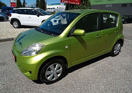 Daihatsu Sirion 1.0