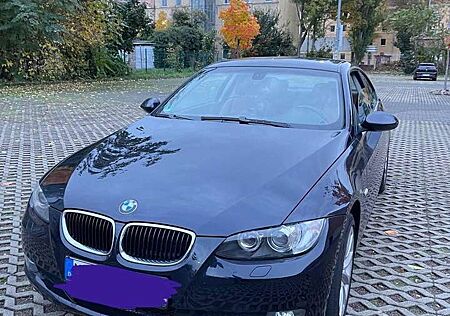 BMW 320i 320 Coupe