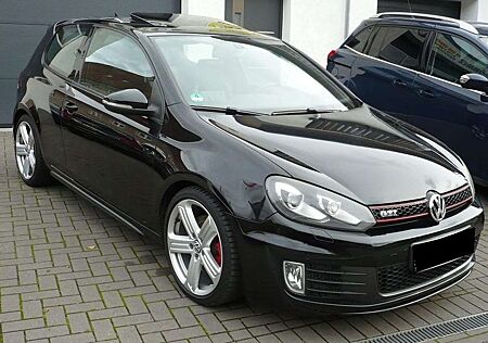 VW Golf GTI Volkswagen Golf VI 2.0 Leder Xenon Schiebedach Navi Pdc Sitzh
