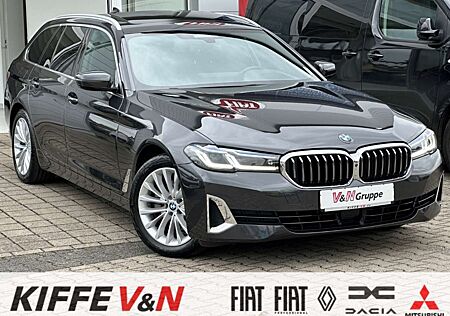 BMW 520 dT INTEGRAL SOFT PANO LASER H/K DAP PA+ HUD