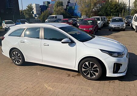 Kia XCeed Ceed SW / cee'd SW Plug-in Hybrid TÜV 01.2026