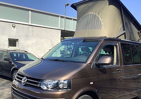 VW T5 California Volkswagen 2.0 TDI Comfortline Aufstelldach