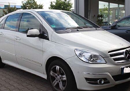 Mercedes-Benz B 150 BlueEFFICIENCY