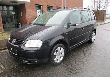 VW Touran Volkswagen 1.6 FSI Highline