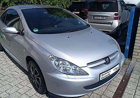 Peugeot 307 CC Autom. Leder Navi Basis