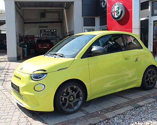 Abarth 500e Abarth