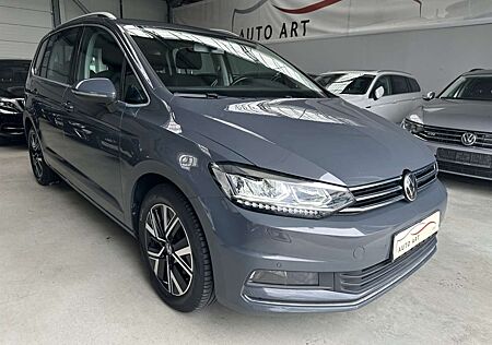 VW Touran Volkswagen Highline Navi SHZ LED AHK STHZ ACC