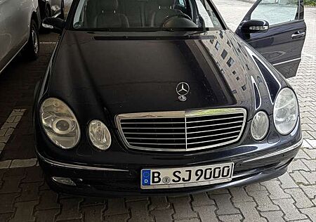 Mercedes-Benz E 320 Avantgarde