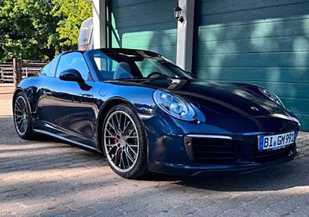 Porsche 991 .2 Targa 4S | LED | BOSE | Sportauspuff